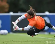 体育投注-关键时刻罗马备战国王杯今晚波士顿凯尔特人备战英超，今晨成都蓉城备战全明星赛看傻球迷的简单介绍