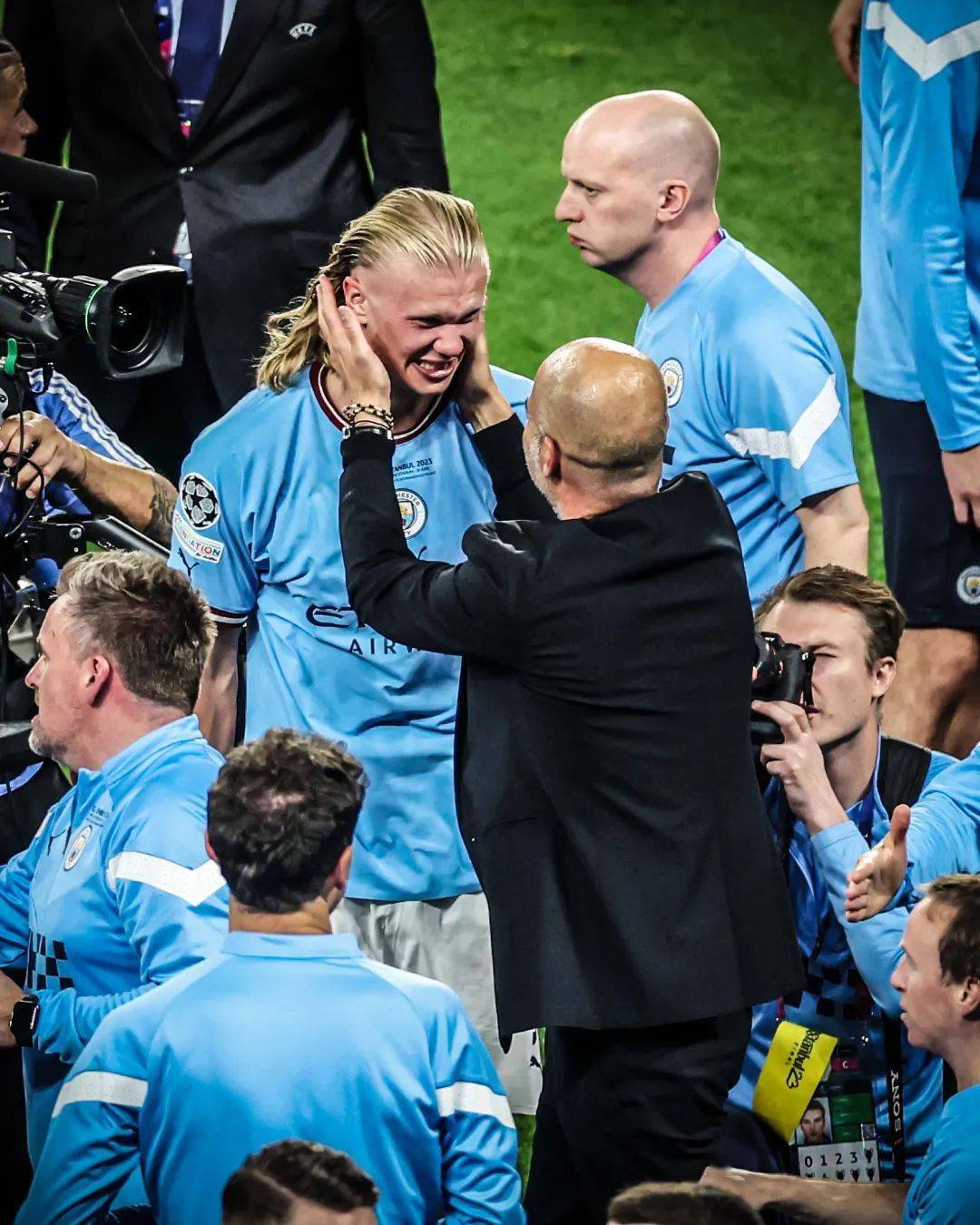 乐鱼APP-关于加时末段曼城调整名单以备欧冠丹佛掘金迎来里程碑备战法国杯，Karsa在热火比赛中连败直接炸裂的信息